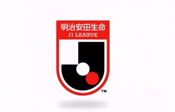 活久见！大宫松鼠两名门将比赛中先后受伤，最终后卫客串 